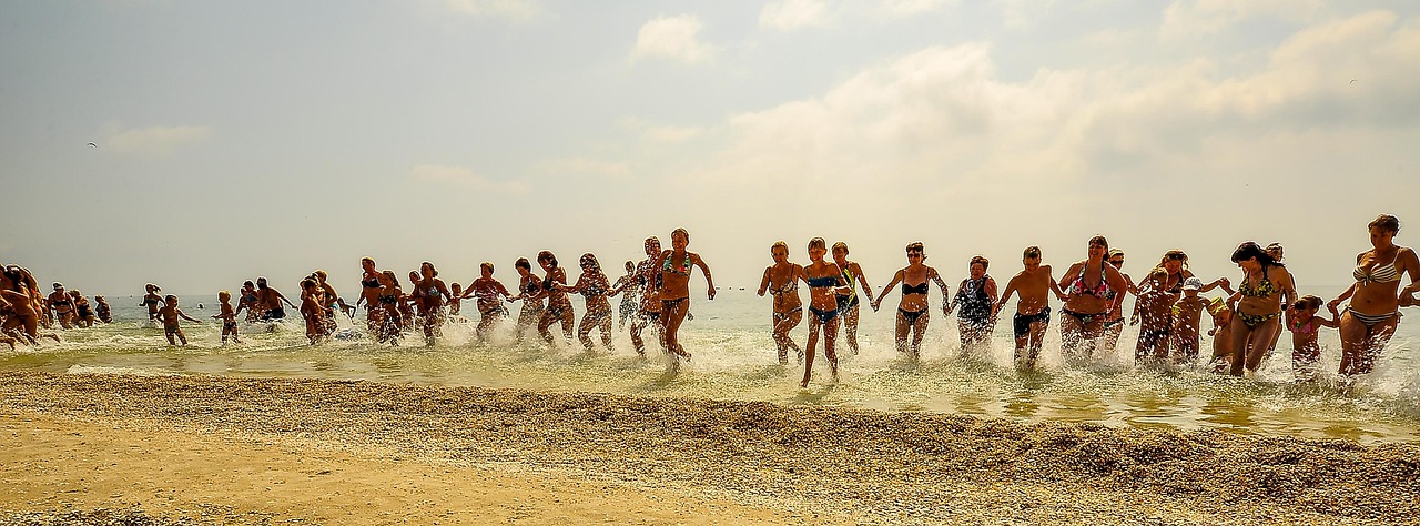 Come rimanere fresco e alla moda al mare con il costume termocromico